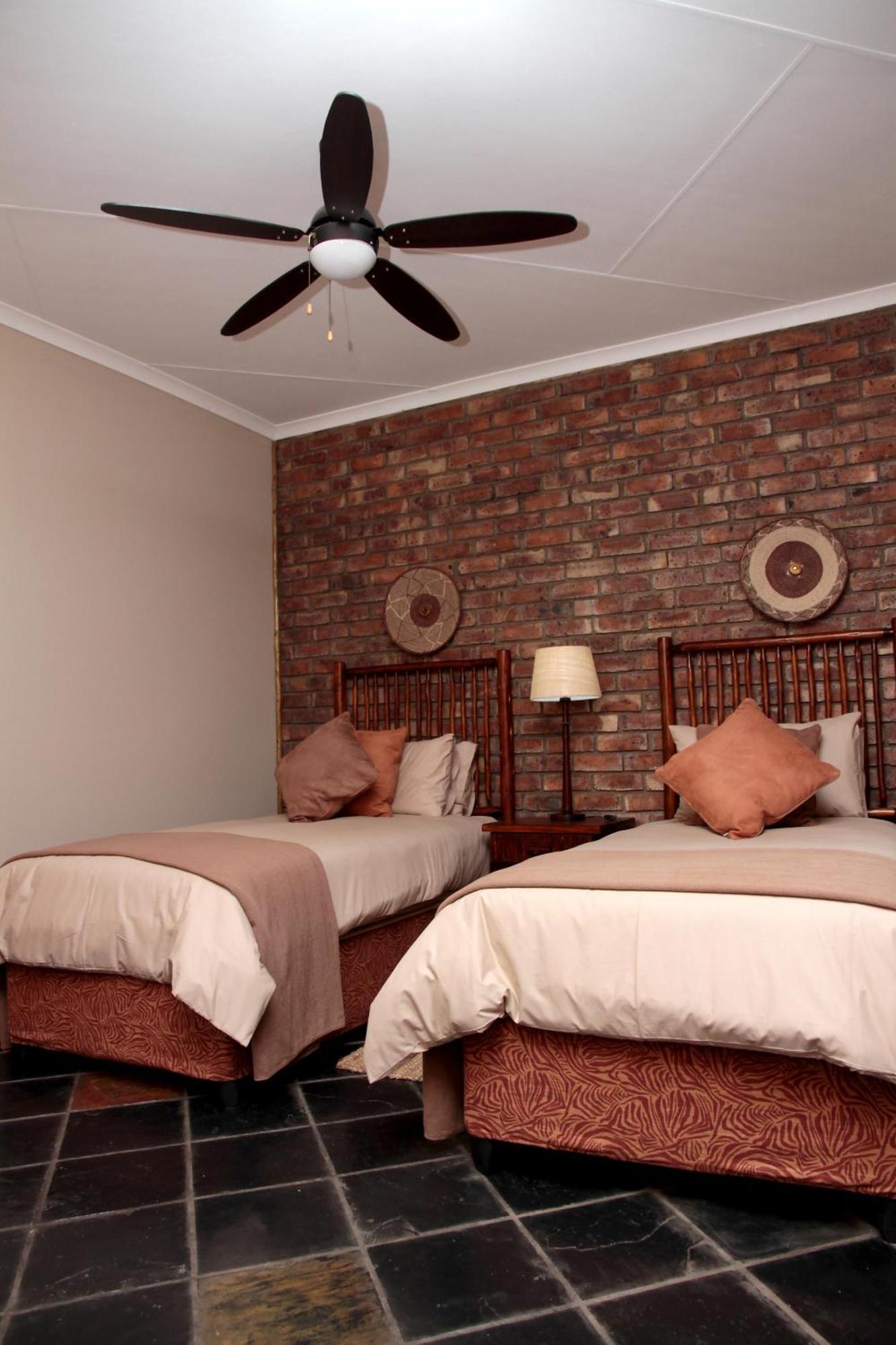 Sondela Nature Reserve & Spa Chalets Bela-Bela Ngoại thất bức ảnh
